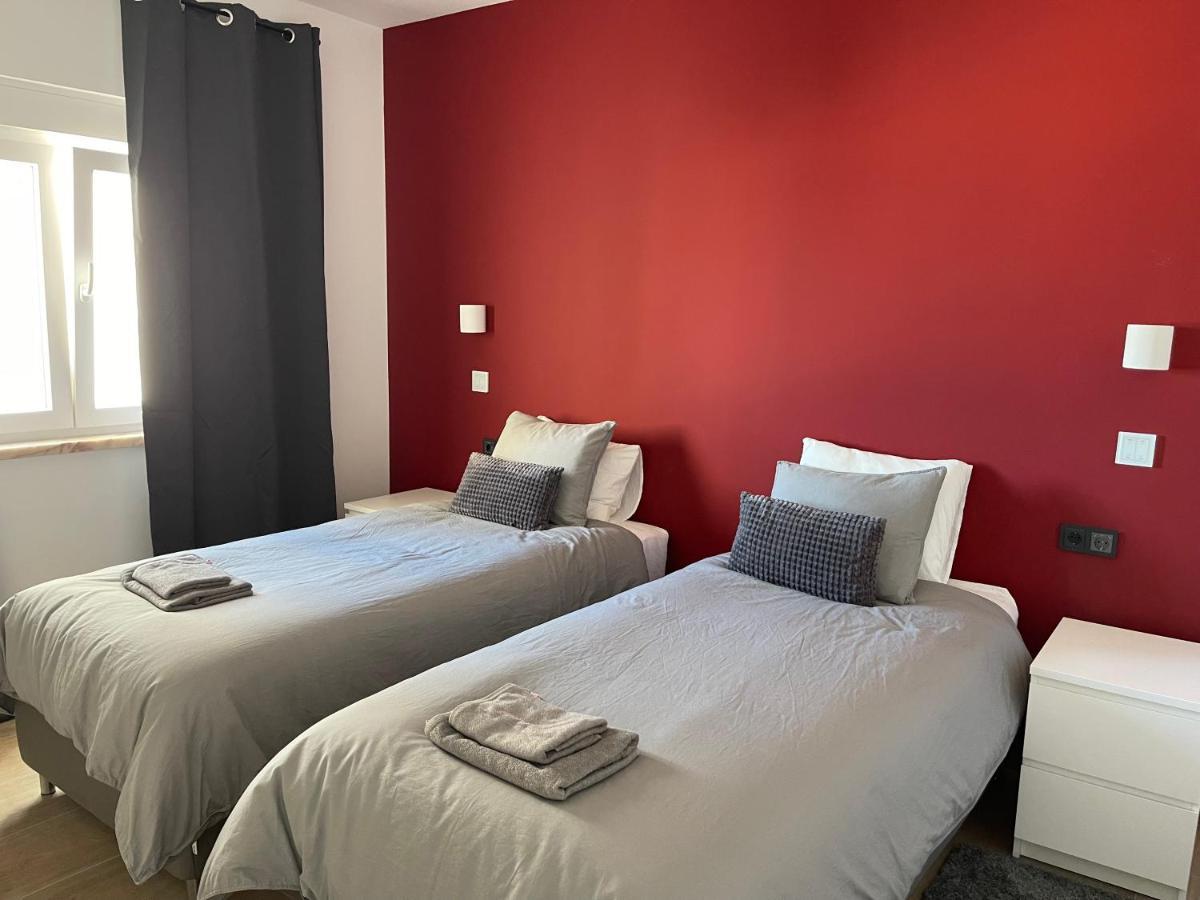 Apartment With A City And Ocean View Lagos Kültér fotó